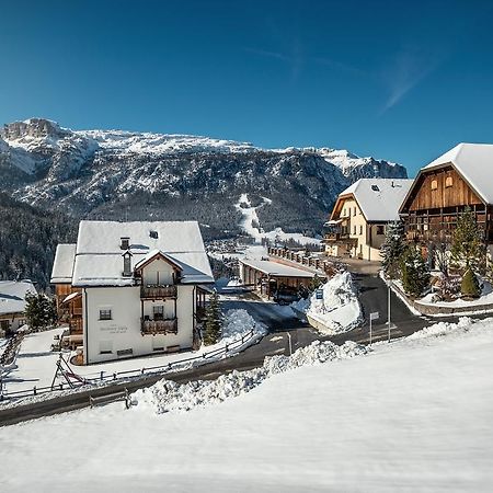 Taela Apartments San Cassiano  Exterior photo