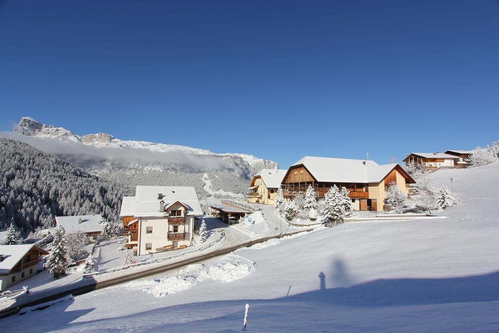 Taela Apartments San Cassiano  Exterior photo