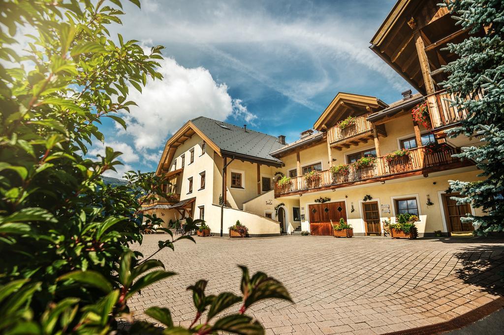 Taela Apartments San Cassiano  Exterior photo